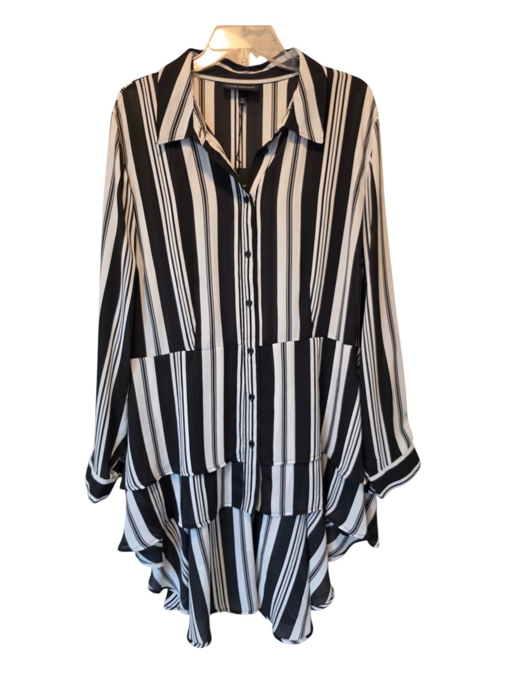 New Lane Bryant Black and White Vertical Stripe Button-Front Tunic Size 24 - Picture 3 of 5